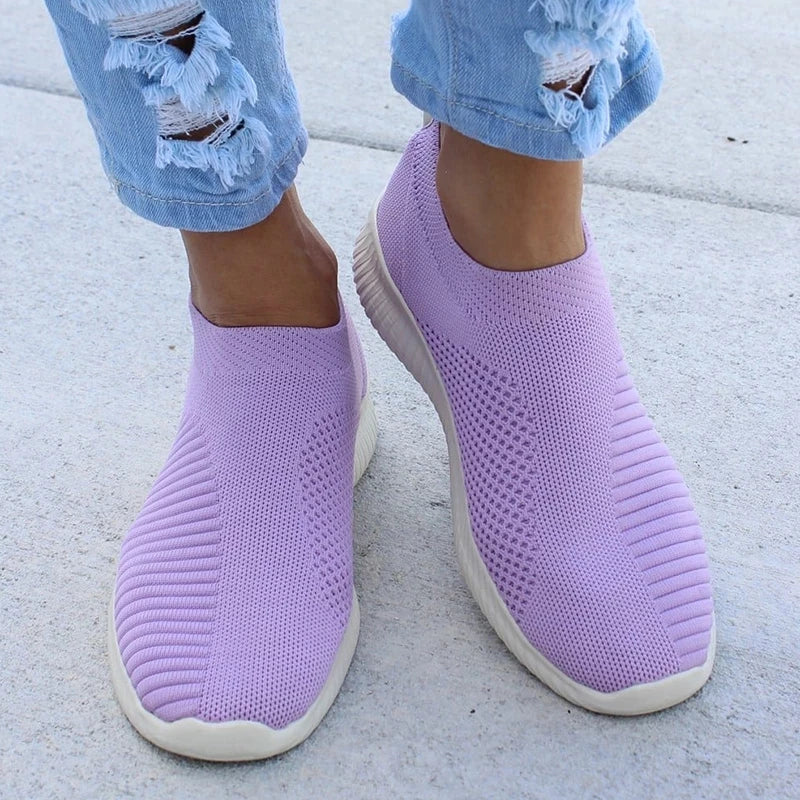 Women’s Flat Sneakers – Lightweight Breathable Slip-On Casual Shoes