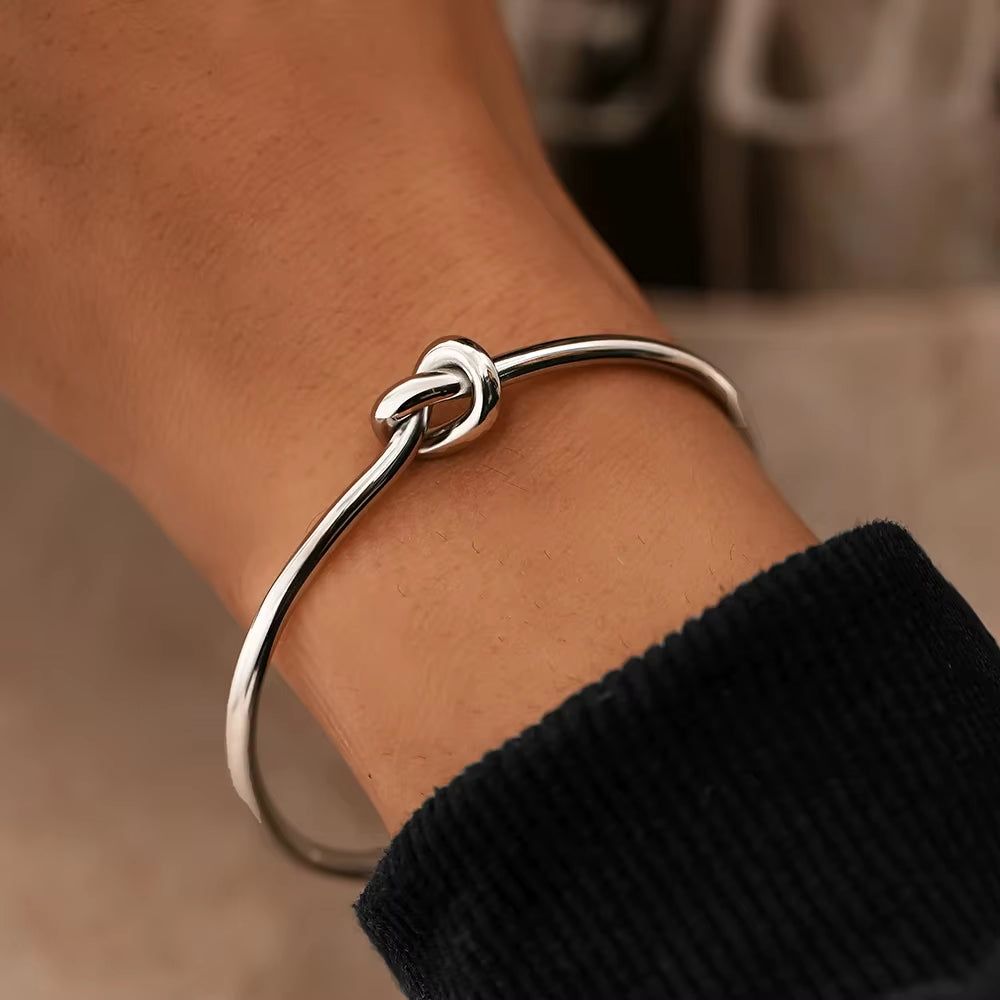 Stainless Steel Vintage Twist Bracelet for Men and Women, Fashion Woven Texture Bangle, Adjustable Jewelry