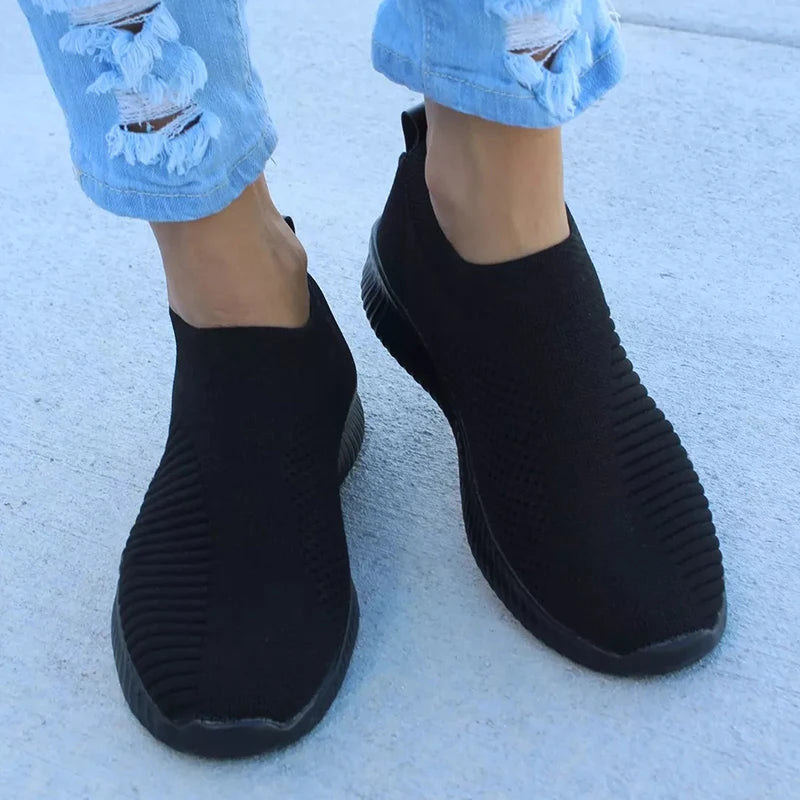 Women’s Flat Sneakers – Lightweight Breathable Slip-On Casual Shoes
